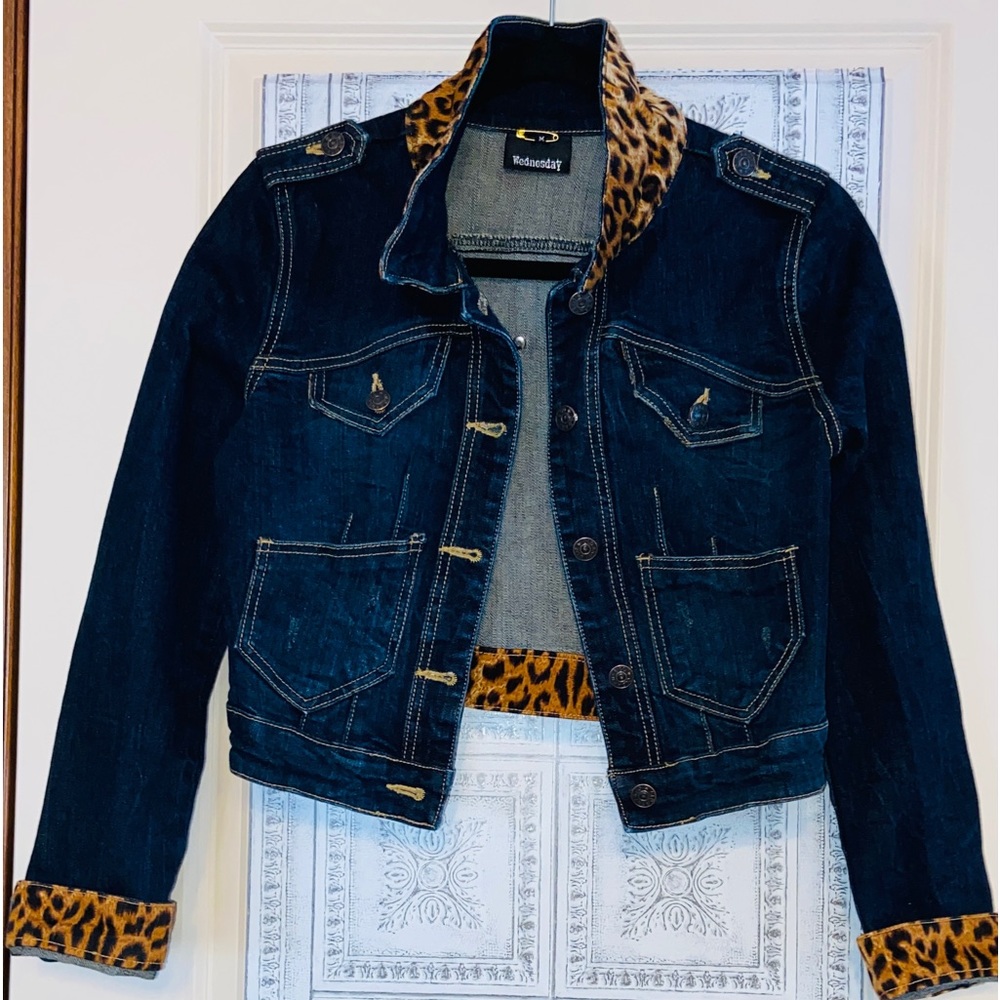 VGU ”Wednesday” Girls Sz-M Jean Jacket🐆Leopard Accent Print-Color, Sleeve, Cuffs - Picture 5 of 16